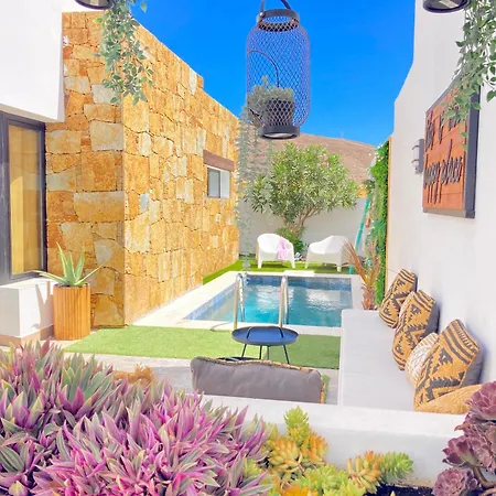 Zephyr Con Piscina Privada. * Gran Tarajal